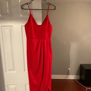Xscape size 6 dress, never worn but tags removed